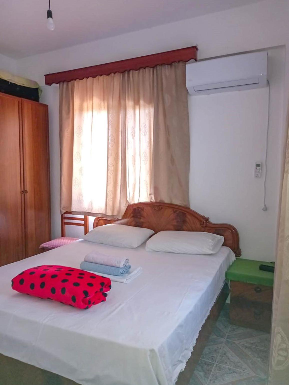 Sea View Apartments Vlorë Exterior foto