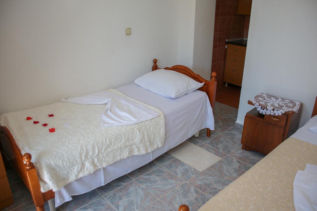 Sea View Apartments Vlorë Exterior foto
